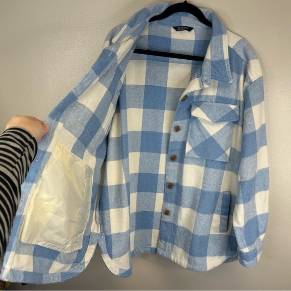 Members Mark Women's Blue and White Checkered Utility Shacket XL Soft Cozy - Picture 6 of 12
